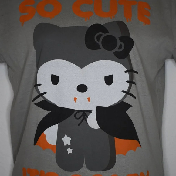 Hello Kitty Vintage Doe Graphic Tee Sz M Y2K Goth Vampire Ghoul Gorecore Sanrio - Picture 5 of 12